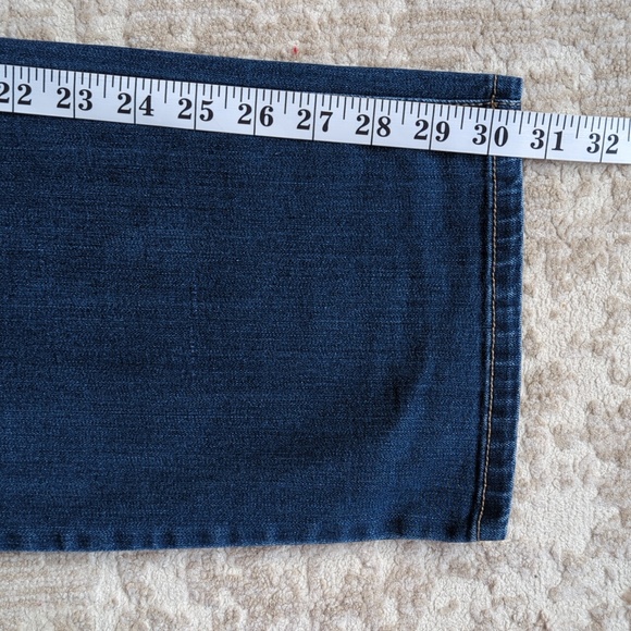 Style & Co. Straight Leg Distressed Whiskering Jeans XL Blue - Picture 12 of 16